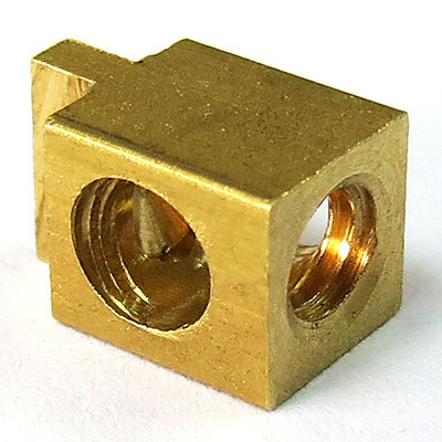 探秘緊固件 從銅柱現(xiàn)貨到一站式采購(gòu)，東莞市唐朝五金制品有限公司深度解析